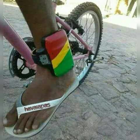 JuniorlimaRB's tweet photo. Nova moda 🤣🤣 https://t.co/aqdxmOM037