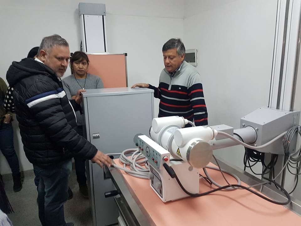 FMLOSNGELES1071's tweet photo. EL SAUZALITO CUENTA CON UN EQUIPO DE RADIOGRAFÍA DIGITAL QUE PERMITIRÁ OPTIMIZAR LA ATENCIÓN SANITARIA EN LA COMUNA. @domingopeppo https://t.co/4nuHRMHJzA