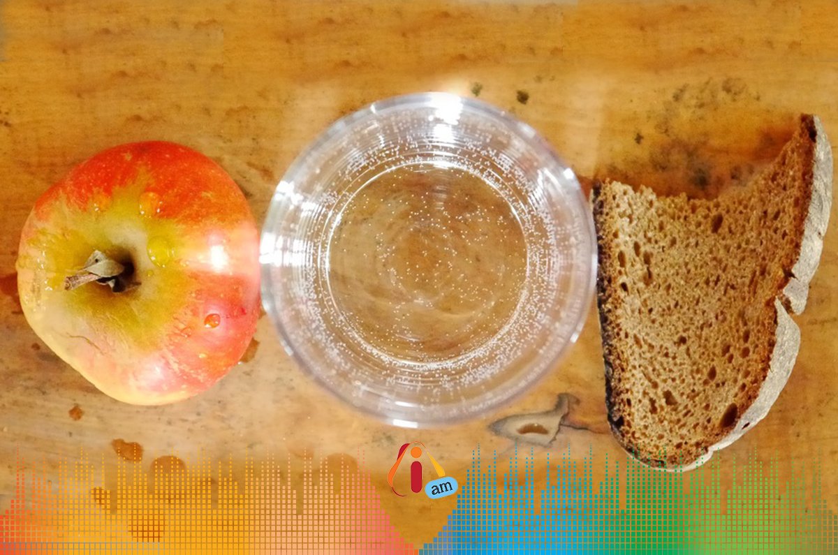 iamYmovement's tweet photo. "I am the bread of life. He who comes to me will never go hungry, he who believes in me will never be thirsty." John 6:35
#JesusOurRoleModel https://t.co/SWZP3cJAOo