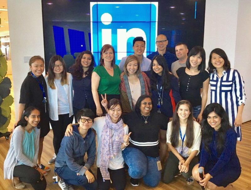 Thank you so much <a href="/LinkedIn/">LinkedIn</a> for the amazing fireside chat! Great learning about #branding from the best!