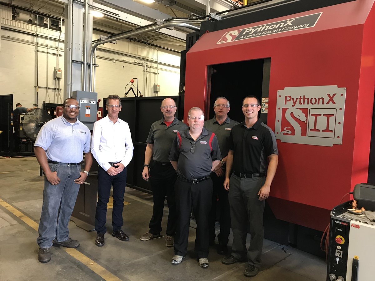 PythonXrobot's tweet image. #PythonXRobot Sales Team had a productive meeting at Lincoln Electric Corporate Headquarters.