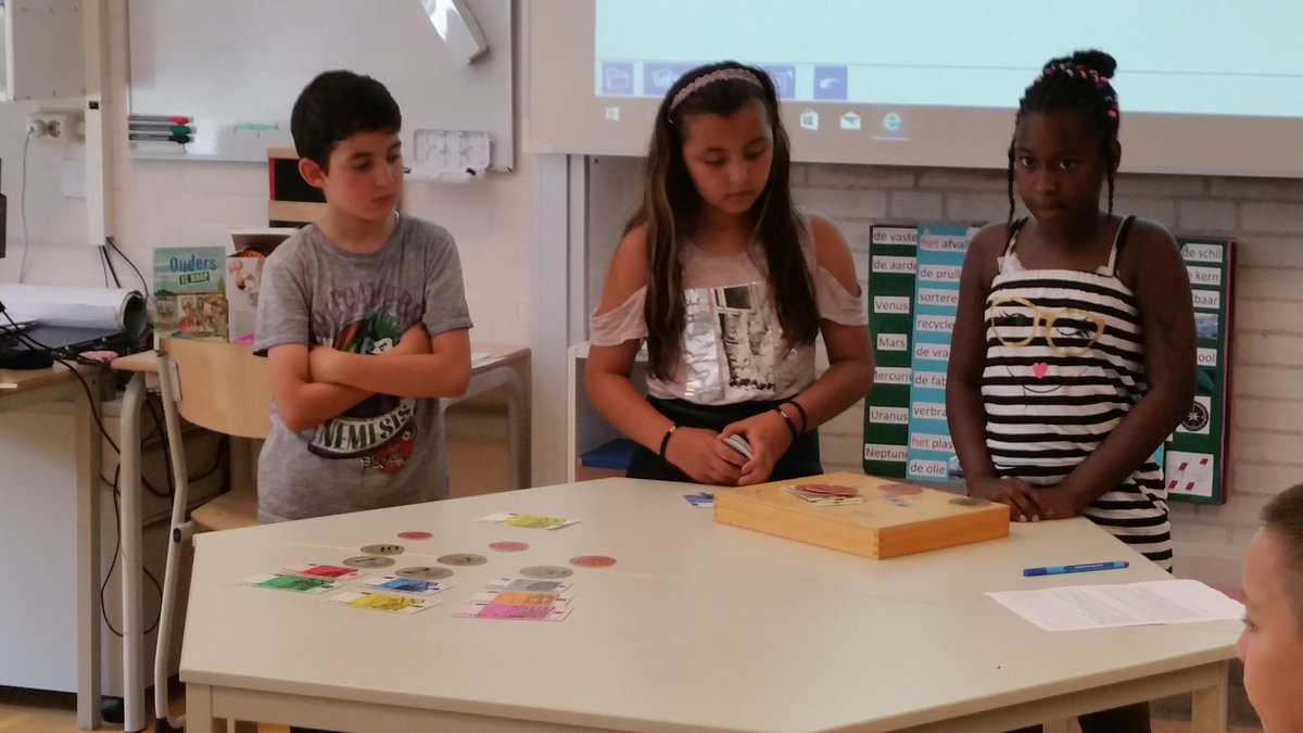 PJ_Ateliers's tweet photo. Afsluiting van het taal- en rekenatelier! @PausJoannes https://t.co/kDOBgJdG8n