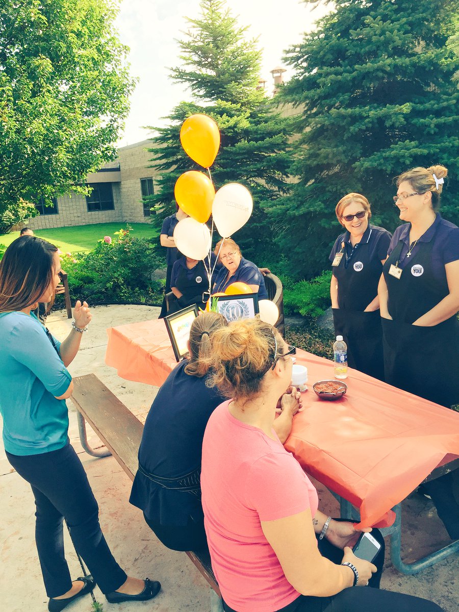 SimplyWell11's tweet photo. Celebrating #10years with @compassgroupusa @MorrisonCLiving this month!  The team created a #CelebrationTuesday event for me. #OurTeamRocks https://t.co/WeX6gSCl3m