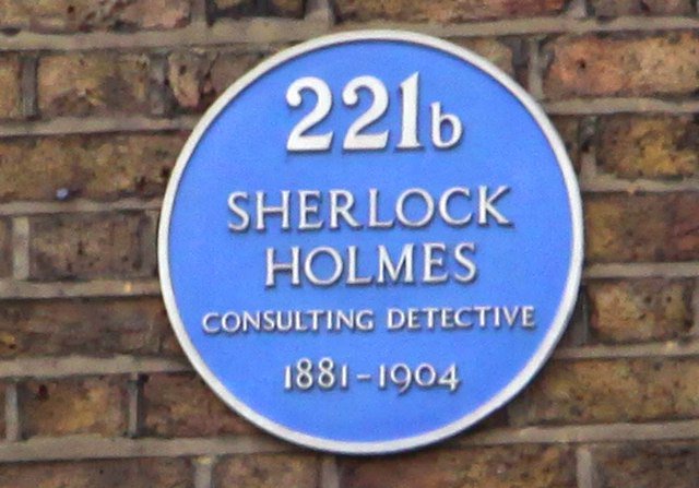 secretcitygames's tweet photo. Love reading detective mysteries? Explore the creation of fiction's most famous detectives with our #curiosityblog! https://t.co/lQoPNcghl9 https://t.co/vOdRotSTBO