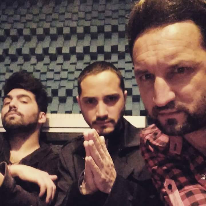 _Aviadores's tweet photo. Gran noche en EL Pie escuchando el disco! #despierta
@FranHim666 @Galante_IAV @FerAviador @abrilsosaok @GermanParise @nube9oficial https://t.co/W0I0XtZilO