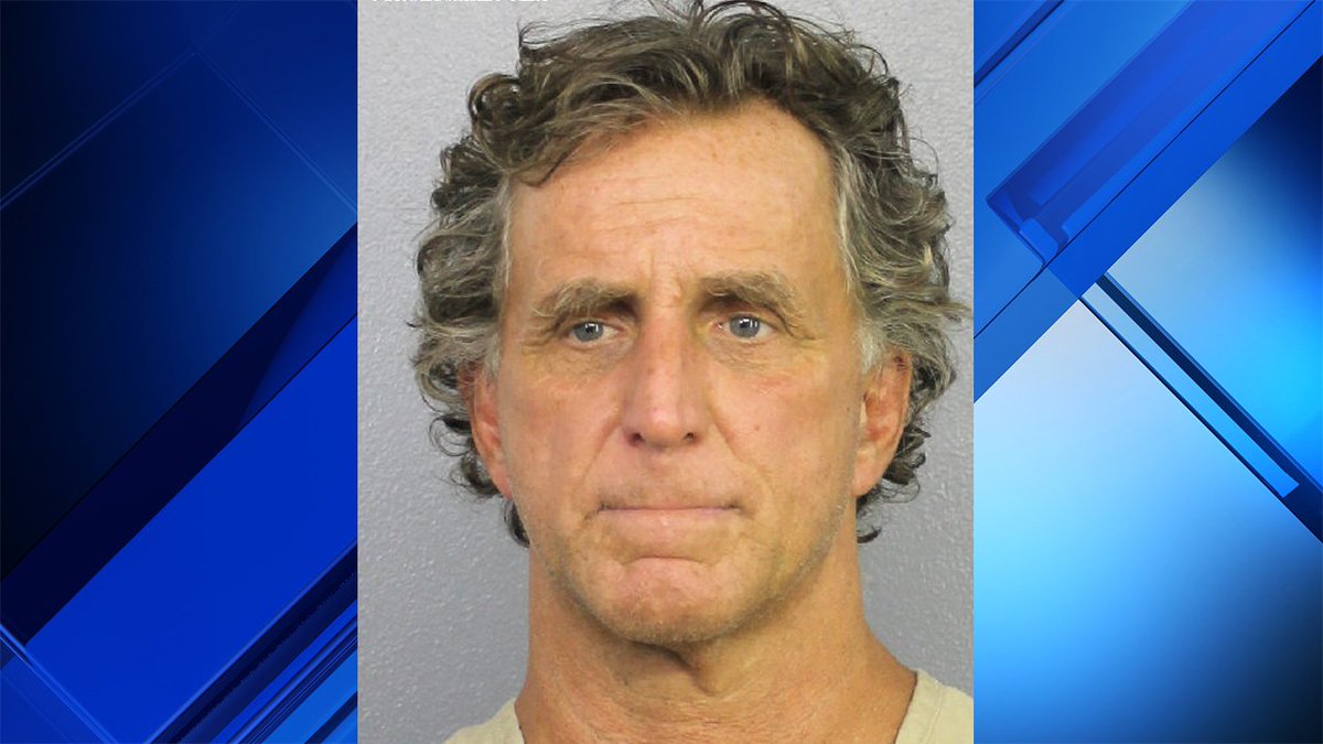 Fort Lauderdale man arrested, accused of threatening Broward County judges bit.ly/2tpIyN8 https://t.co/TPa8ztiuc9