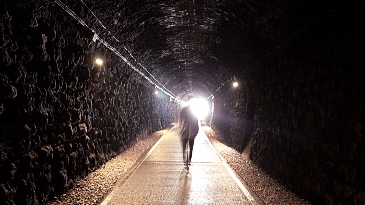 ApricityTheatre's tweet image. Sneek peek at our upcoming #RichardII adaptation! Stay posted for our #Crowdfunder going live August 2nd #excitingthingscoming #Shakespeare