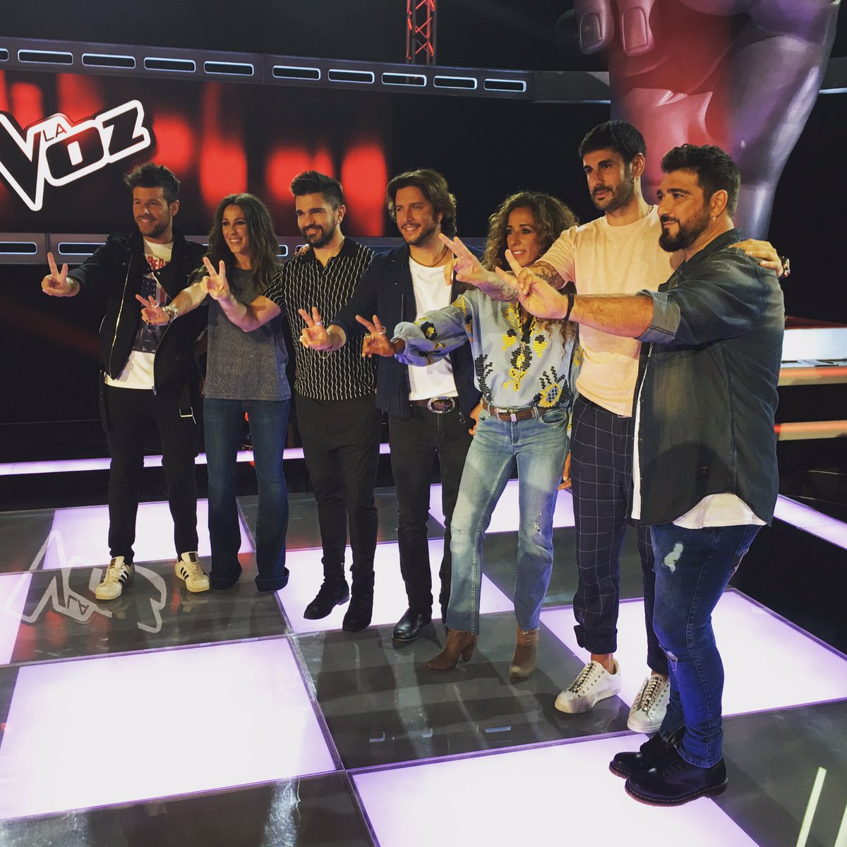 mcnoticias46's tweet photo. Manuel Carrasco  #LaVoz5 https://t.co/Ik0Hik9VTy
