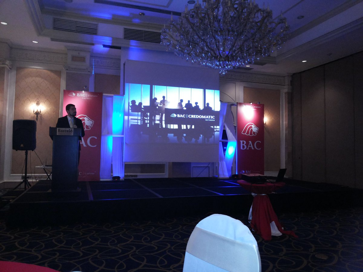 VaraDRey's tweet photo. En el evento de #BacCredomatic  sobre optimización del talento humano esperando comenzar con mi intervención sobre #TransformacionDigital https://t.co/PVQz17GVcG