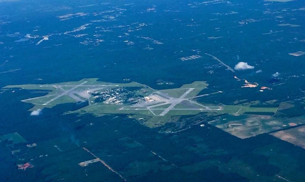 jeffsheehan's tweet photo. Naval Air Station Whiting Field- 1 of Navy's 2 primary pilot traning bases, #whitingfield #usnavy #miltonfl #flori… https://t.co/A9P9JXmBsY https://t.co/6bVa9WN5Z9