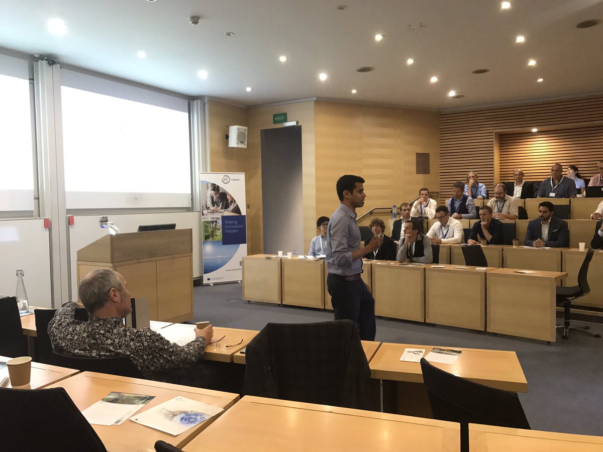 TechnologyFreed's tweet photo. @OxfordBiodesign graduates BreathOx pitch to @EITHealth on novel monitoring solution to prevent asthma attacks #startedinoxford #eit17 https://t.co/OkABbTIxyi