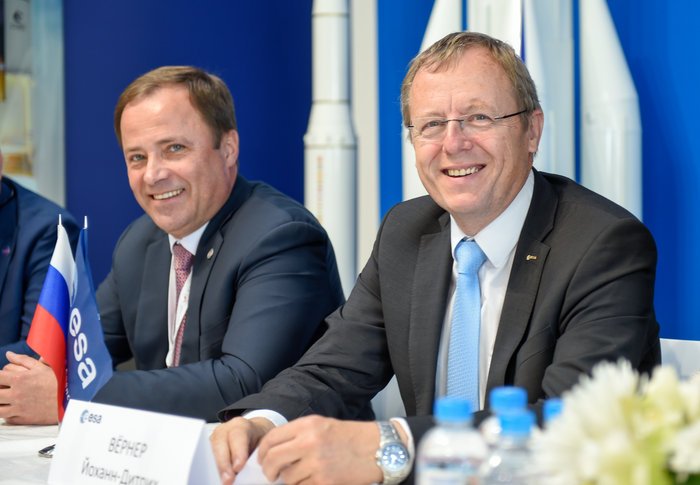 ESA Exhibitions tweet media