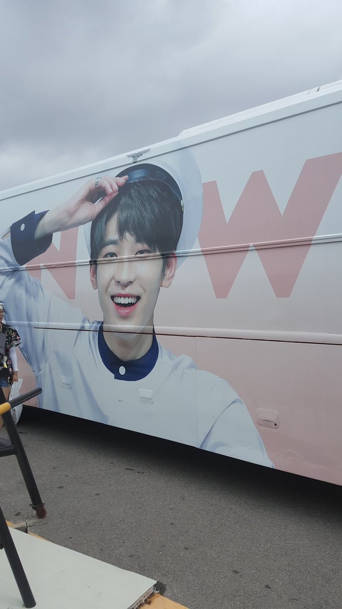 svtlove0617's tweet photo. @wonwoo_union @pledis_17 @jeonwonwoo_kr @WONWOO_fan @Raffine_WW 일요일날 보고 왓어용 진짜 원우 너무 이뻐ㅇ요ㅜㅜ💕💕💕 https://t.co/EByVaAeyrB