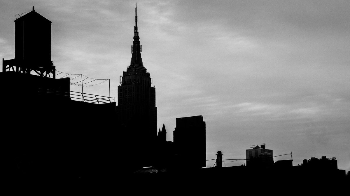 terzophoto's tweet photo. #NYC #nyhighline https://t.co/bj6bIZd8GA