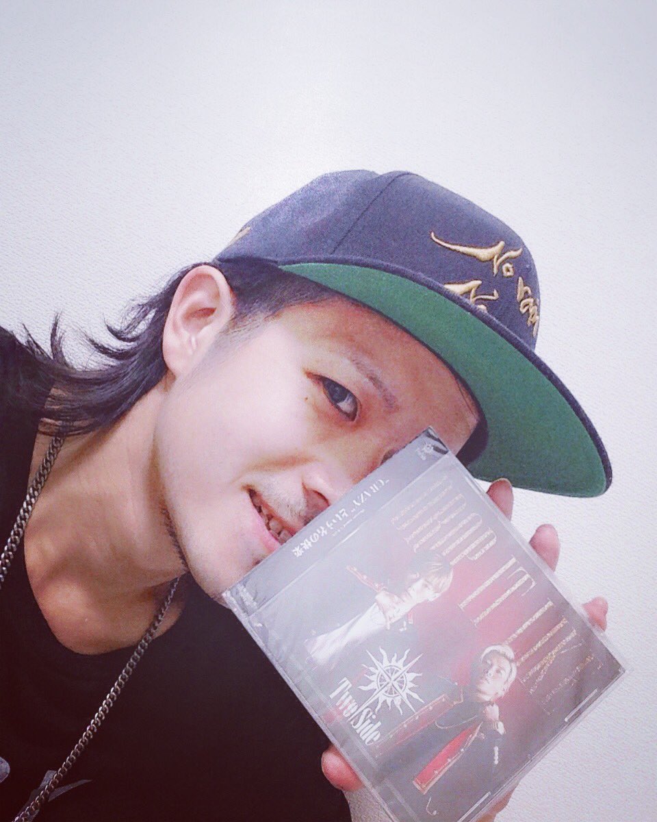 rb_SUZUKI's tweet photo. 一昨日の"FRESH RHYTHM"にも
出演していたTwo Sideの1st
Single『DROP IT LIKE』が本日
全国リリース!!٩( ᐛ )و
おめでとうございまーす🎉👏🎶
#TwoSide #ギャレリア
#フレリ #UTALABO #JPN https://t.co/5SHedsMLNo