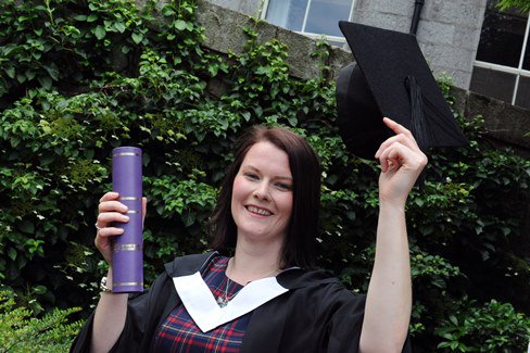 RobertGordonUni's tweet photo. Everything going to plan for Banchory graduate https://t.co/gt7wz5PBIL #sisters #fiveyearplan #backtostudies #returner https://t.co/f8XQtWi8fb