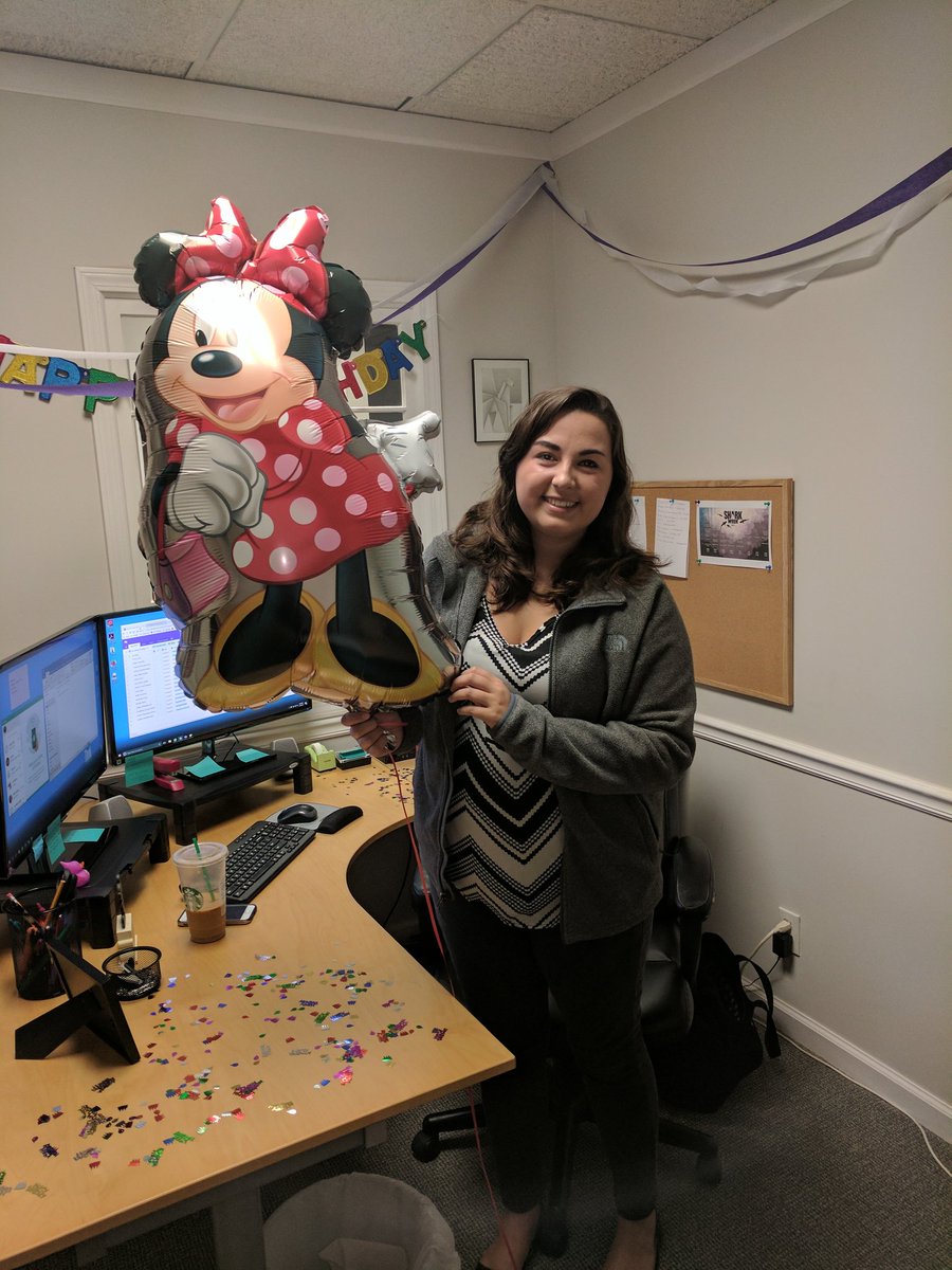 DavisBurnsGroup's tweet image. Happy Birthday to Courtney! So excited for you and we appreciate all your hard work! Happy 21st! #finally21 #bday