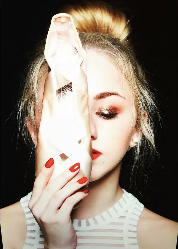 Sobeyda75671406's tweet photo. My #TeenChoice vote for #ChoiceDancer is @ChloeLukasiak sii para ella https://t.co/1hNylnnHOd