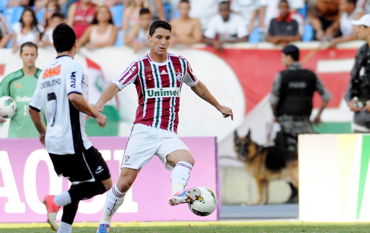 Ex indigesto: Flu reencontra Thiago Neves e busca primeira vitória contra o meia glo.bo/2vj7MtS