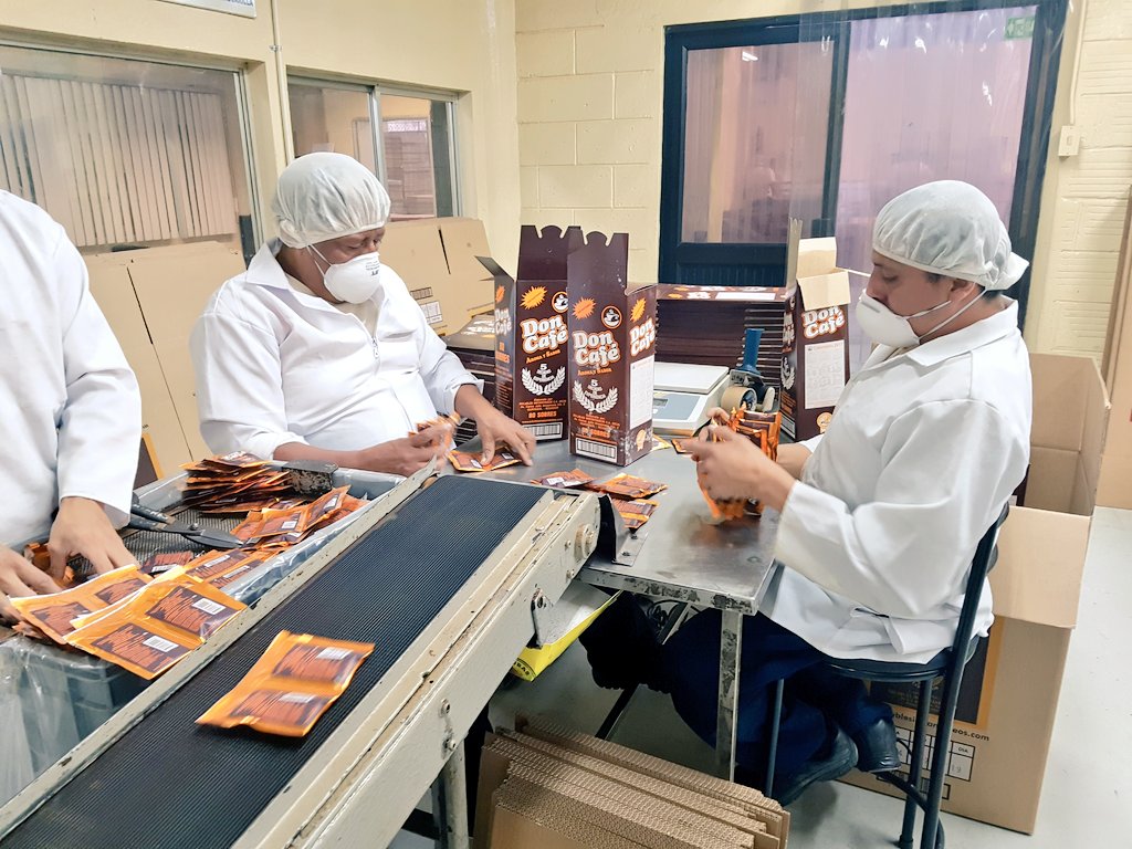 INEN_EC's tweet photo. El café elaborado por #SolublesInstantáneos cumple con el Reglamento Técnico INEN 068 , lo que garantiza #calidad en sus productos. https://t.co/OaxaAj7xpP