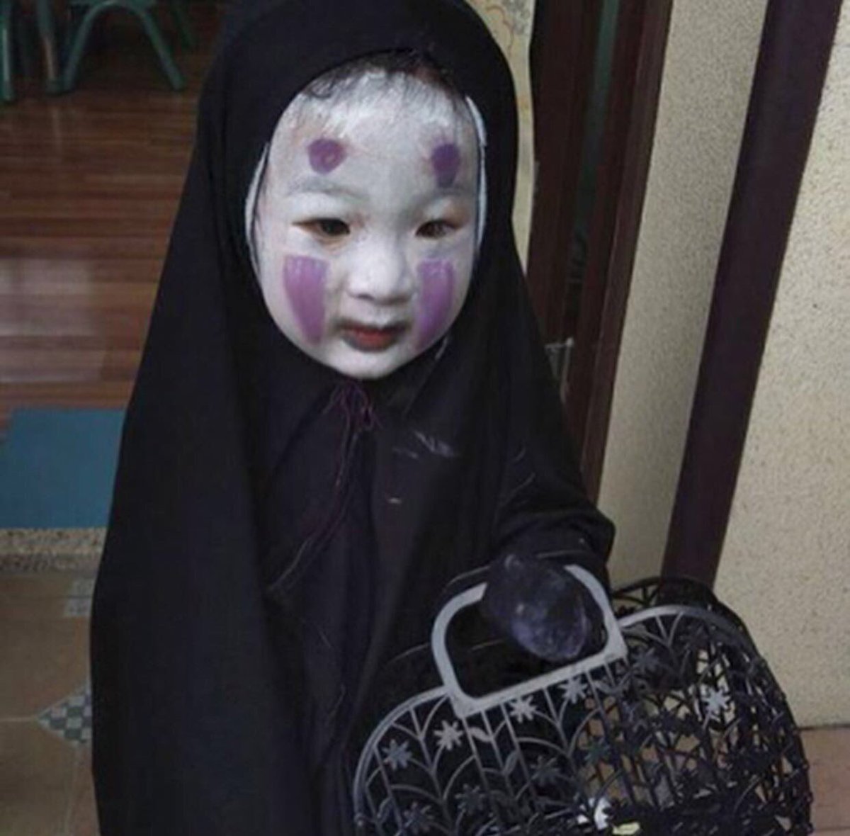 eghadelatoya's tweet photo. GUE GA BISA BERENTI KETAWA LIAT NI BOCAH! SUMPAAAH!! PENGEN GUE GEMES-GEMESIN!! HAHAHAHA https://t.co/y5vpgarmz7