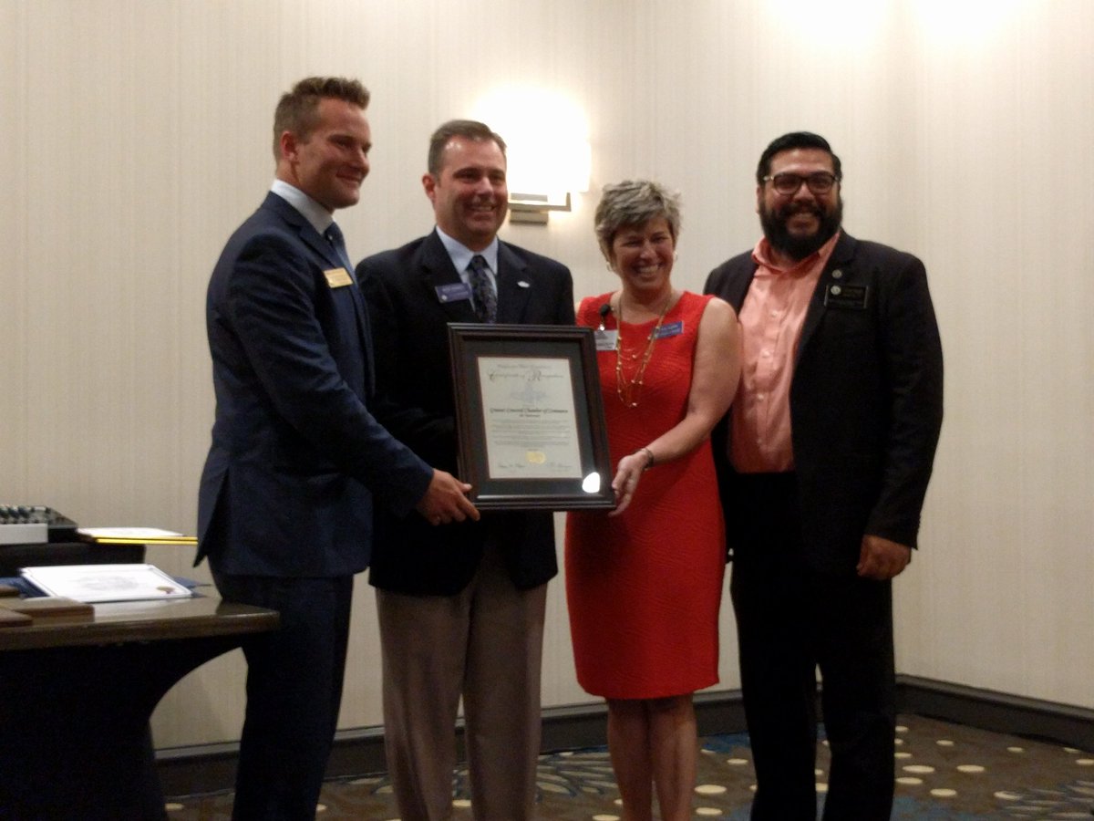 EBLConline's tweet image. Celebrating the @ConcordChamber1&apos;s 80th Anniversary and the installation of Sharon Jenkins as Board Chair. @johnmuirhealth  #resolutiontime