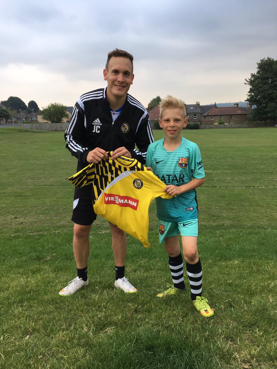 LFCU10s's tweet photo. #TransferNews 

#RecordBreaking Spending @linthwaitejfc 

4 Players #signed this evening for a total of #40Million 

#grassroots 

#part2 https://t.co/imv3sO8gMV