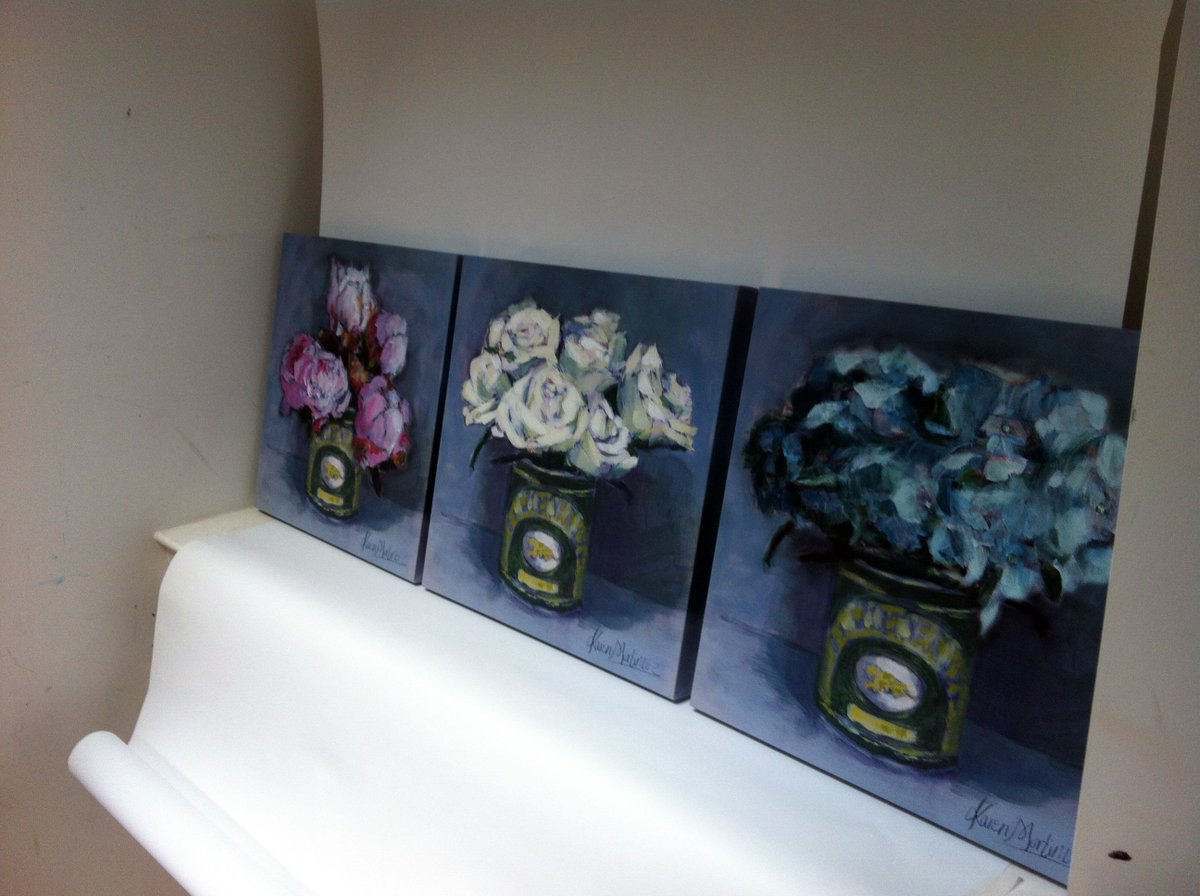 KMortimore's tweet photo. Excited! New box canvas prints for @ThreeWaysHouse home of #thepuddingclub soon to be available via @bobacollection, 50cm #flowersinsyruptin https://t.co/dMUYG0hQ8O