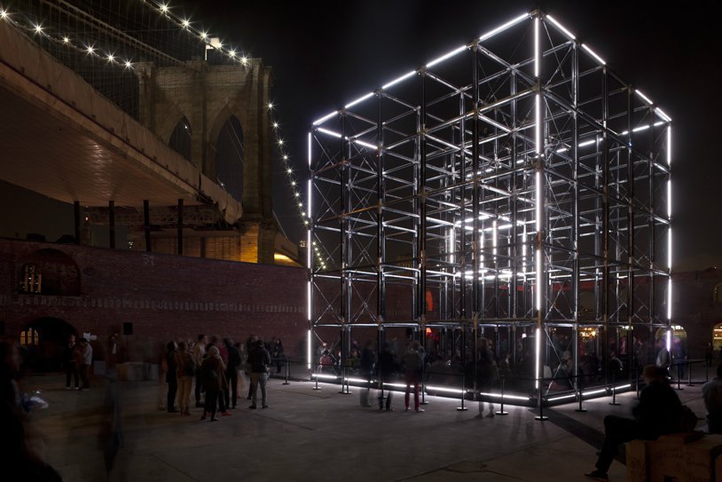 Qualedlighting's tweet photo. Giant LED cube
📸: James Medcraft © United Visual Artists 2011 https://t.co/KyqDgOaQ72