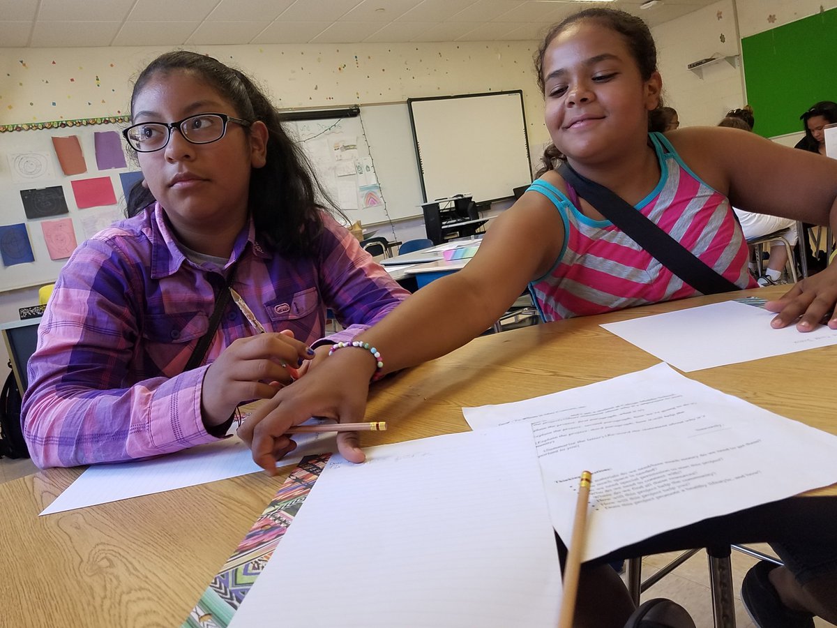 CDL_RI's tweet photo. Students get a lesson on empathy #CDLRI #empathy #summerlearning https://t.co/BTxOnPIvmM