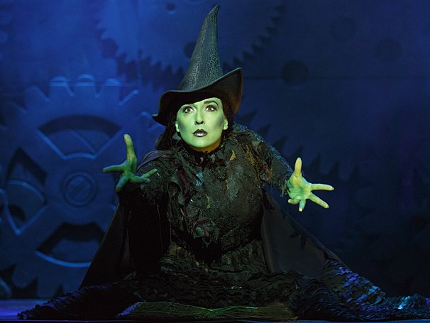 artsboston's tweet photo. Follow the cobblestone road to the #BosTix booths for #WickedBoston tix! https://t.co/qmz9MfPvsa @BroadwayBoston #bosarts #createyoursummer https://t.co/KTCud0W2bj