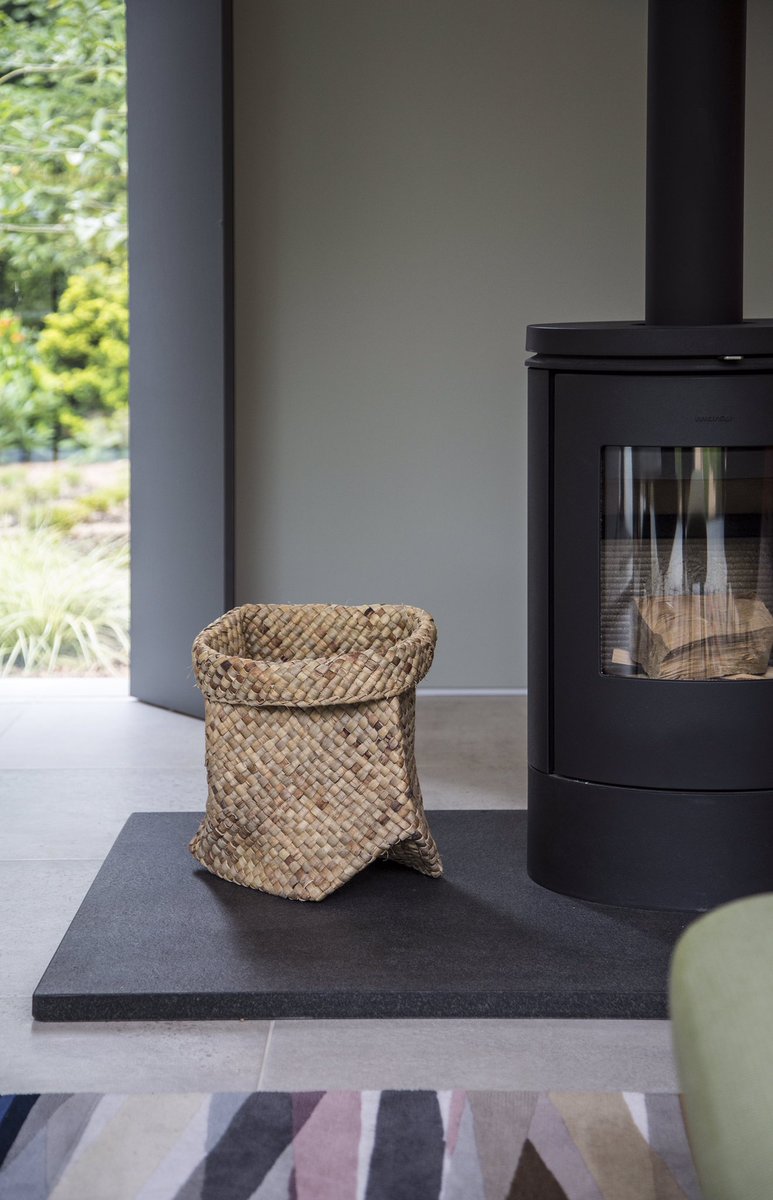 BodjProducts's tweet photo. Our floppy basket - made from woven water hyacinth. Part of a stunning @phgcowes project https://t.co/2hmH6tWNdo