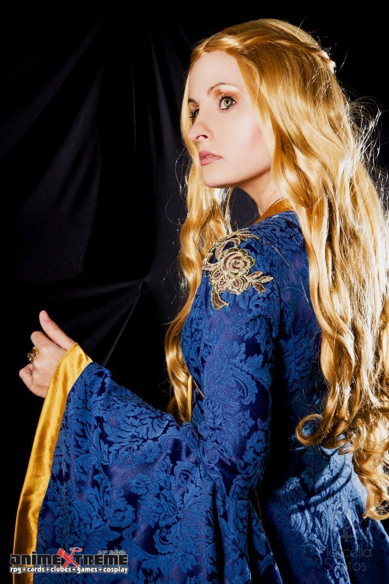 deborateach's tweet photo. My Cersei Lannister's Cosplay, from @GameOfThrones 
#HBO #GameofThrones #Cosplay #Cosplayer #CerseiLannister #GoTS7 https://t.co/AU9rUClgCb