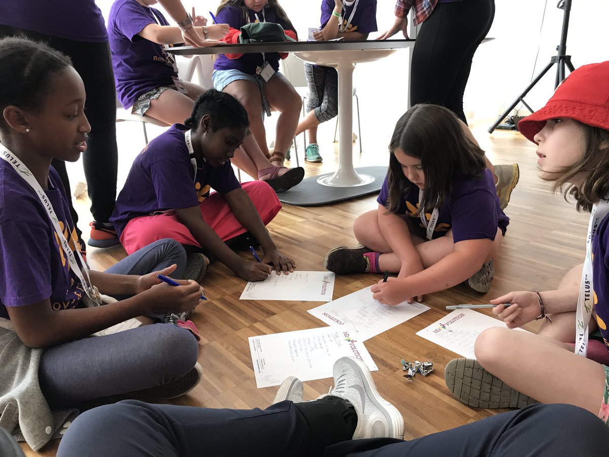auggie_love's tweet photo. Place a "makeup mask" on ur face &amp; voila! A full face of makeup! My team wins pitching contest!#PossibilityCamp @TELUSBusiness @telusdigital https://t.co/DphbWbUToj