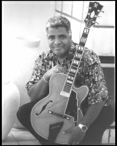 Happy Birthday to legendary guitarist, Phil Upchurch.    