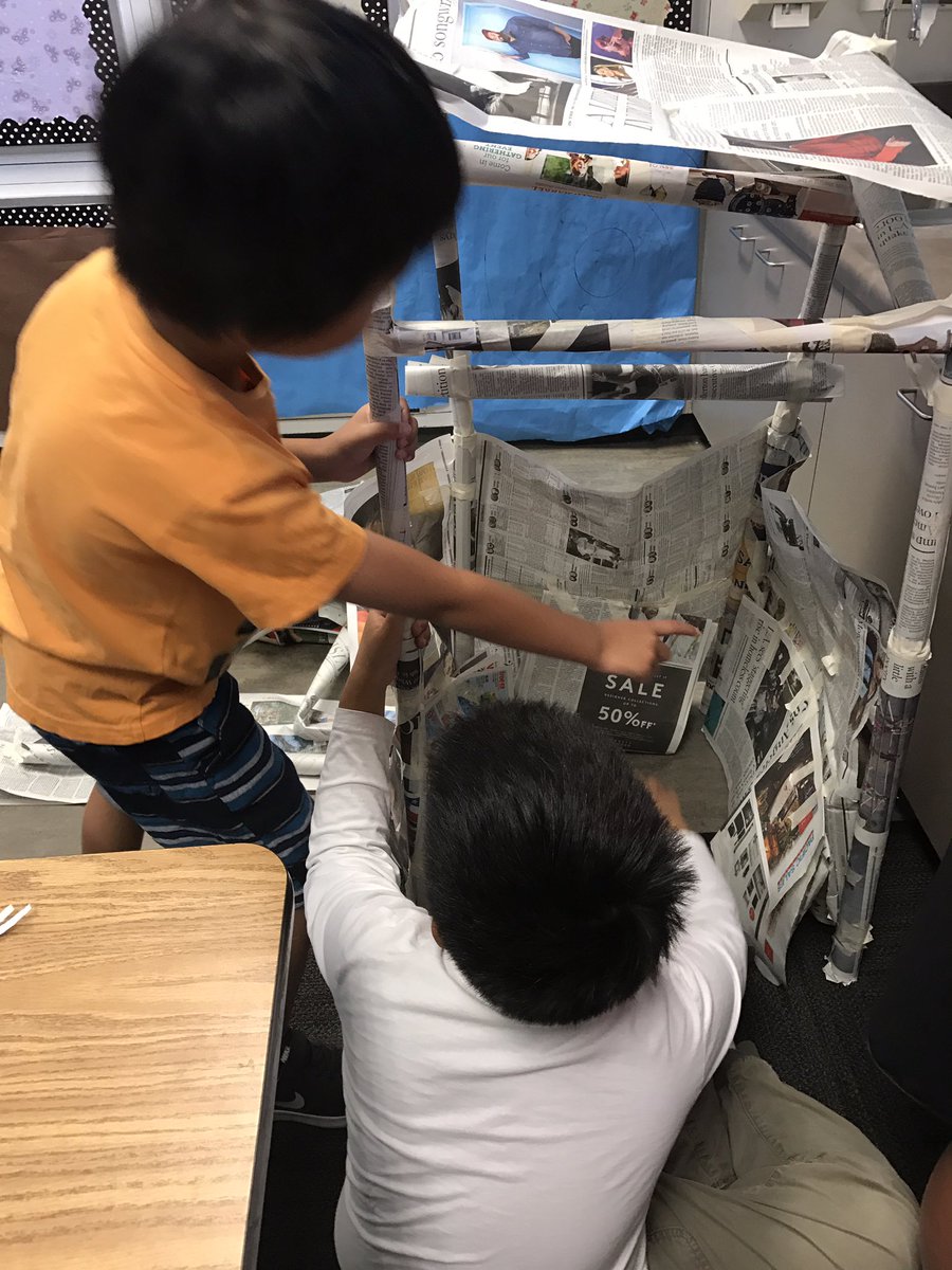 MrsKitteringham's tweet photo. Collaborating to make free-standing structures with newspaper and tape @AEF_Summer #elementaryengineering https://t.co/BxFmgbq8lp