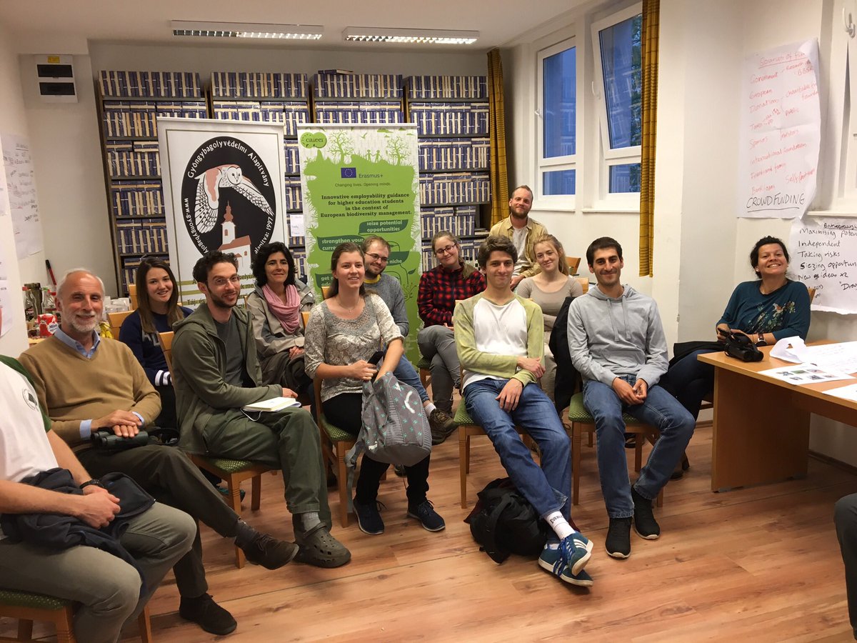AmbiosLtd's tweet photo. #naturecabin #natureconservationtraining #careersinconservationka2 #LEMURplus #LowerSharphamFarm : Living, learning & working for wildlife https://t.co/MvrRSERKRa