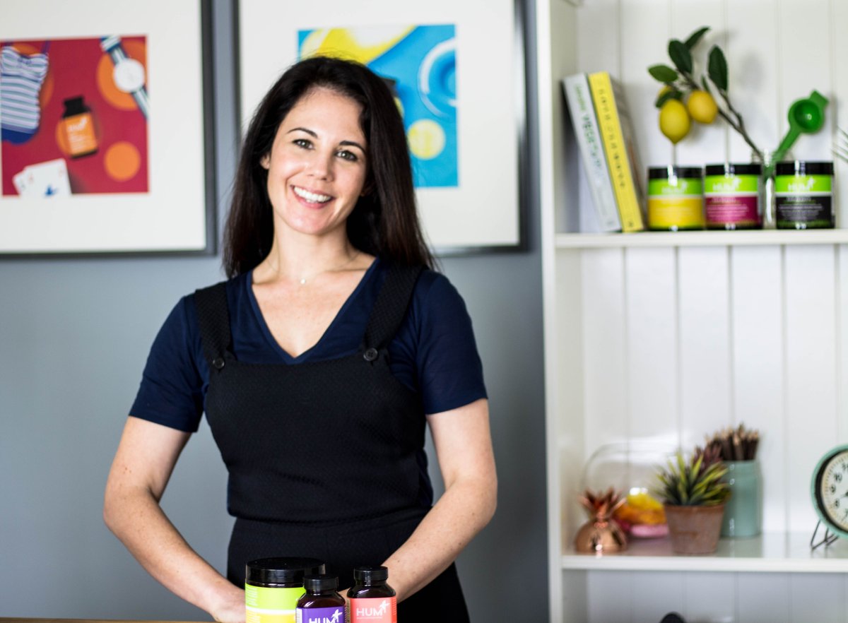 KSchwarzenegger's tweet photo. This week's #RWDRT interview: Amy Oliver, Senior Director of Digital &amp; Marketing @HUMNutrition! https://t.co/oIIdUMPzR8 https://t.co/Bk8xoLTA1i