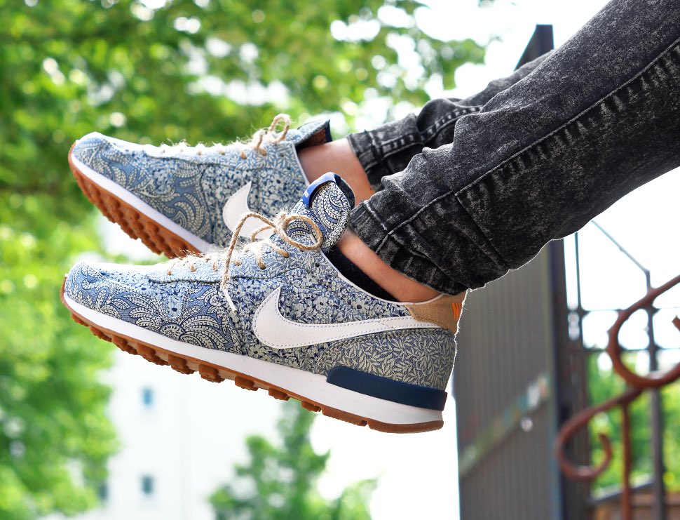 19Roshe's tweet photo. Nike Factory Wholesale roshe only $19 in website: https://t.co/YpvlVkuKKx
 Save 80%,Cheapest but Best. https://t.co/Zvq1aEYdBY