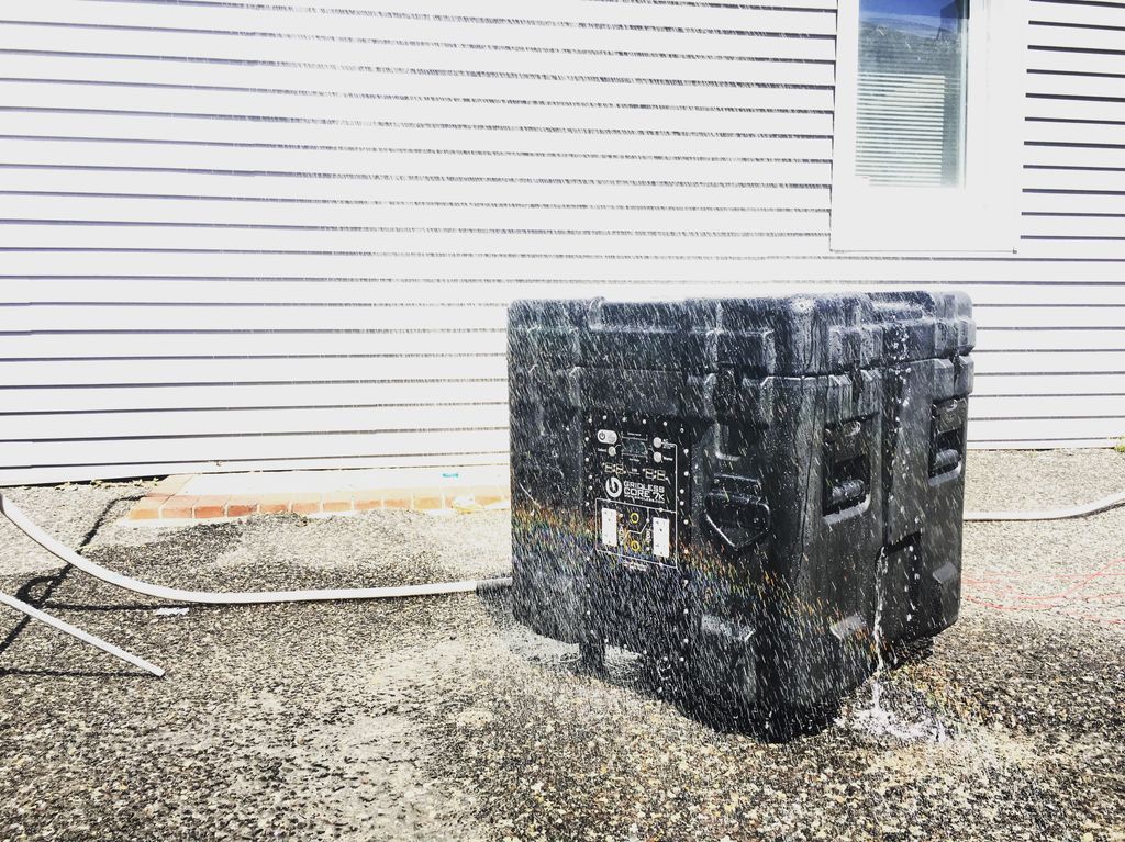 gridless's tweet photo. #COREfact 704: The 7k is designed to be used out in the elements. Water and temperature-resistant, bring it anywhere that needs power. https://t.co/2Lt0JVULqm