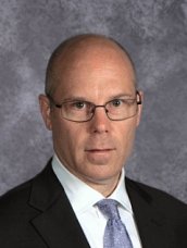 WCSD_K12's tweet photo. #MillMiddle tchr, Ken Huff, 1 of 10 math/science tchrs chosen by @NSTA & @NCTM to serve as STEM Teacher Ambassador. https://t.co/BG0kvbFEkK https://t.co/fNka8LhRft