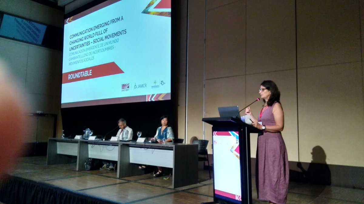 afacomco's tweet photo. Panel “Communication Emerging from a Changing World Full of Uncertainties- Social Movements” cofinanciado por @AFACOM_ en @IAMCR2017. https://t.co/AOVskiCziC