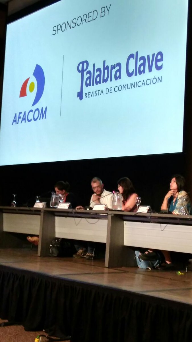 afacomco's tweet photo. Panel “Communication Emerging from a Changing World Full of Uncertainties- Social Movements” cofinanciado por @AFACOM_ en @IAMCR2017. https://t.co/AOVskiCziC