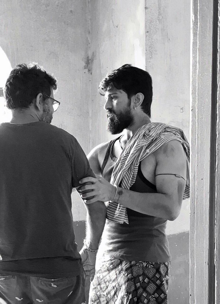 TeamRc_Official's tweet photo. Rangastalam1985 https://t.co/NNdOjmolub