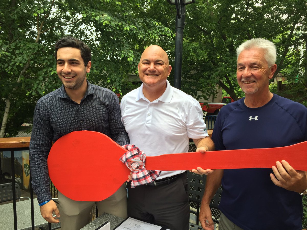 UnitedWayPtbo's tweet image. #SpoonSpotting catching up with the Pete's own Matt D'Agostini. Thanks for supporting #PaintPtboRed
