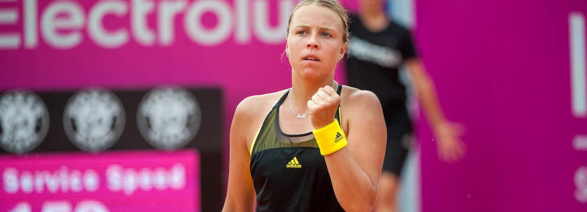 ANETT KONTAVEIT - Página 3 DFHMbL2WAAEsNao