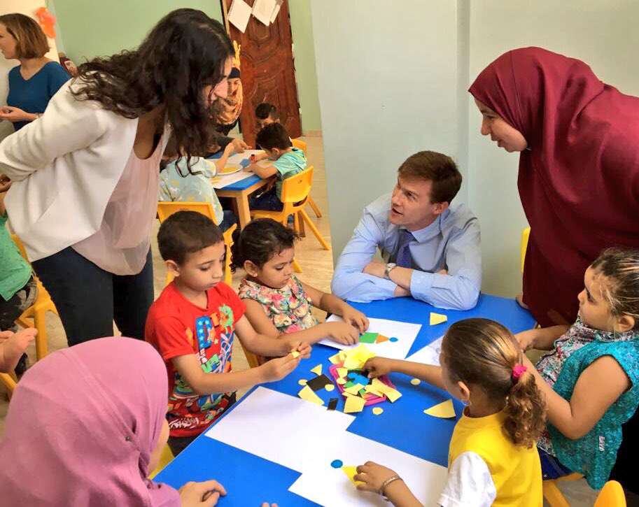 JohnCassonUK's tweet photo. من سفير لطالب. دائماً بسعد باني اتعلم من واحدة من أمهر الناس اللي عندها رؤية للتعليم  @Yasmin_Helal https://t.co/68BMBpp41x