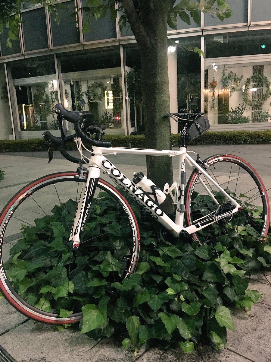MioRaindrop's tweet photo. 久しぶりにユキちゃんで通勤。エモンダと比べると全然脚が上がらない、回らない、進まない…kinofitってやっぱり効果あるんだな。まだ慣れないけど頑張って乗ろう٩( 'ω' )و #kinofit #フィッティング https://t.co/Faatep5Phb