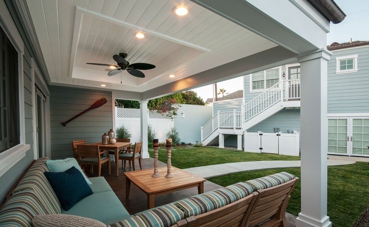 QualCraftInc's tweet photo. The indoor/outdoor living allows guests to enjoy the weather while maintaining the cozy cottage feel in this beach cottage remodel! #remodel https://t.co/ph6kSrymYO