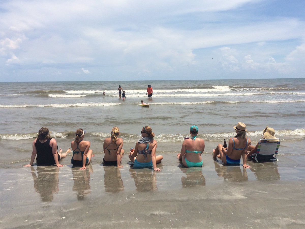 scbush95's tweet photo. Summer fun at the beach #npesummerselfie https://t.co/2fHGNzBPAe